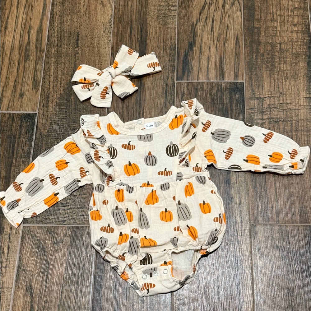 Pumpkin Print Baby Romper With Headband - NIB - 6/12 Month